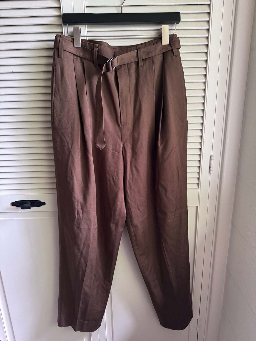 Lemaire High-Waisted Pleated Wool Trousers in Brown, Size 46